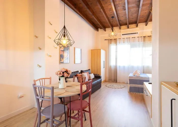 Fabie Triana Loft By Valcambre
